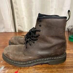 Brown Dr Martins